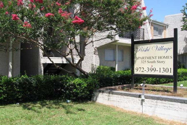 Foto del edificio - Rishi Village