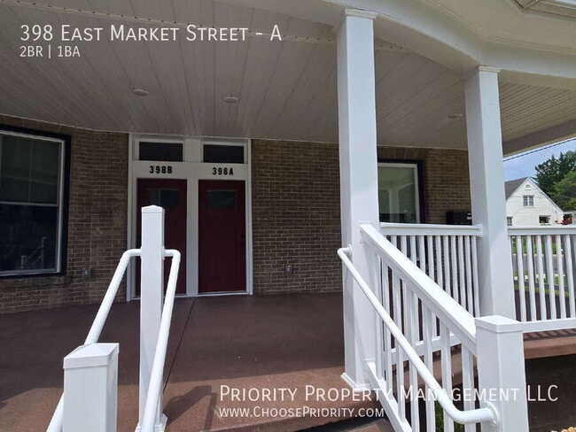 Building Photo - 398 E Market St