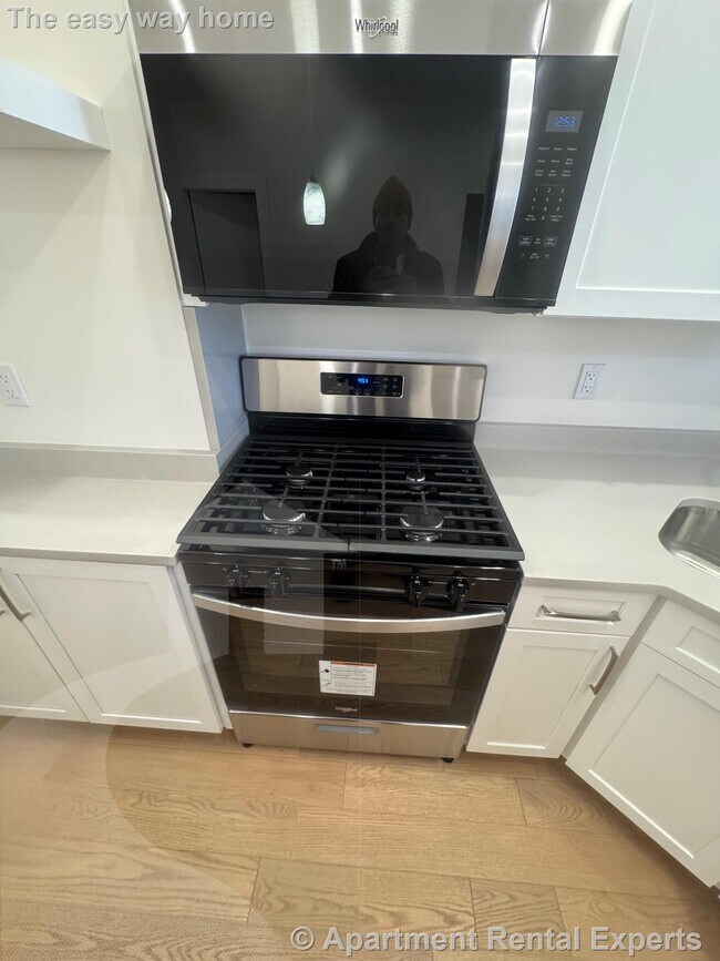 Foto del edificio - 13 Bristol St