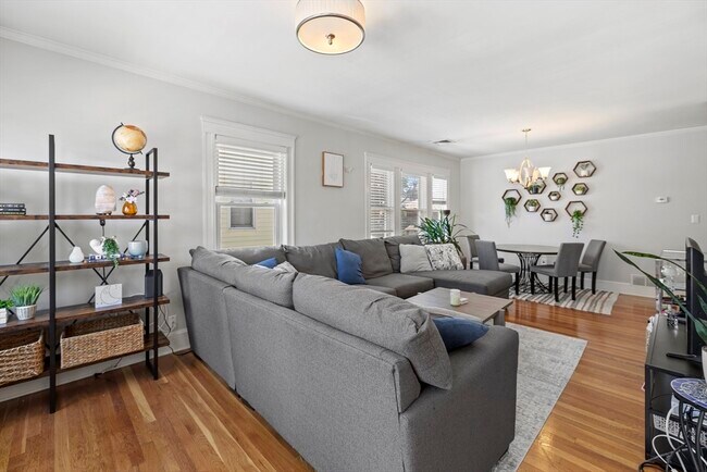 Foto del edificio - 31 Myrtlebank Ave