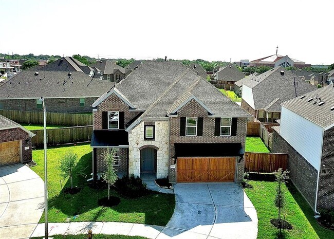 Foto del edificio - 2006 Cottage Ct