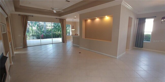 Building Photo - 9088 Willow Brook Dr