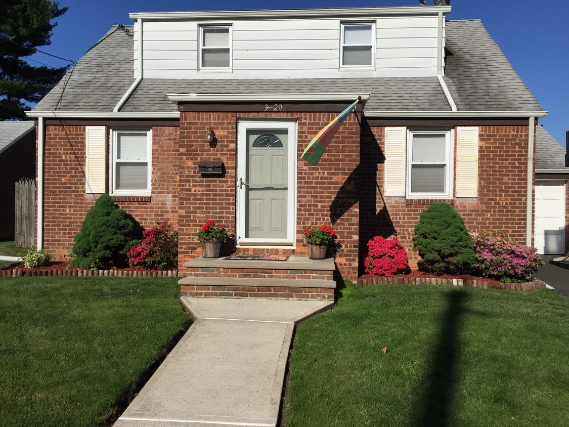 320 Plaza Rd, Fair Lawn, NJ 07410 House Rental in Fair Lawn, NJ