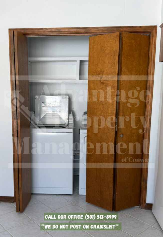 Foto del edificio - 24 Fair Oaks Dr