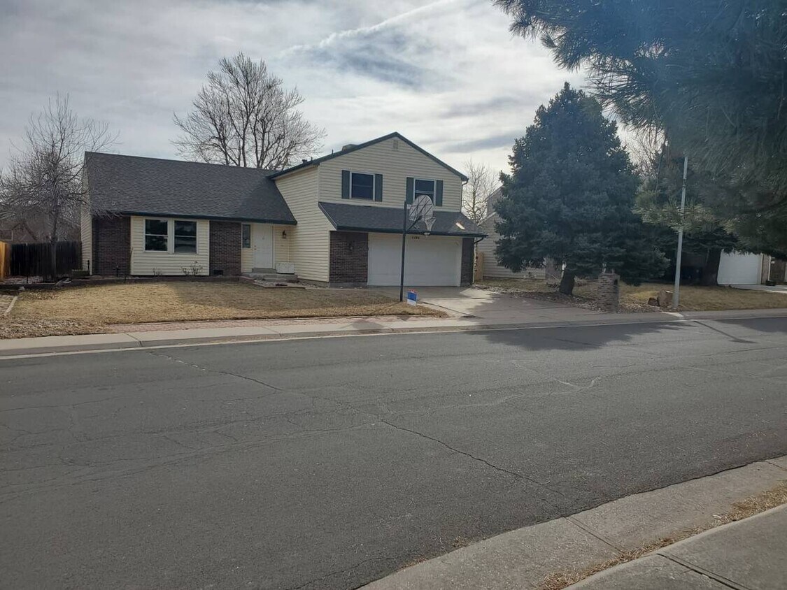 Photo - 2216 S Eagle Ct (Aurora, CO)