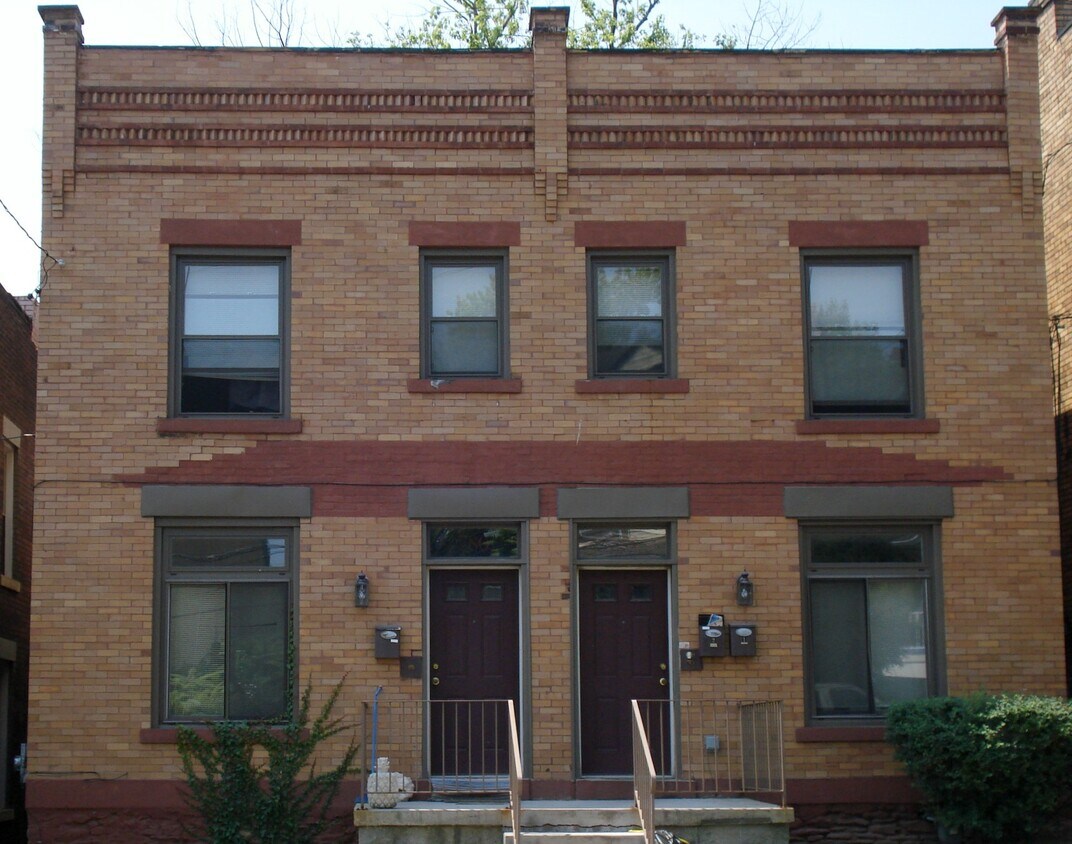 778 Hazelwood Ave Unit 2, Pittsburgh, PA 15217 Apartments in