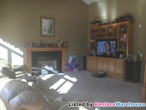 Building Photo - 22780 Erskin St NE