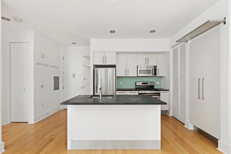 Foto principal - 4 Beacon Way