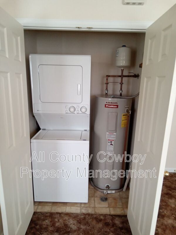 509 E Curtis St Unit Apt. 202, Laramie, WY 82072 Condo for Rent in