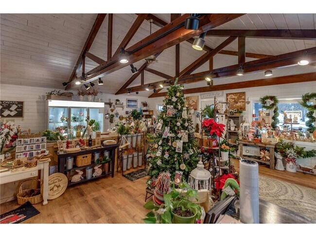 Foto del edificio - 35494 Co Rd 3