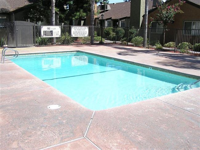 Foto del edificio - 5140 Cesar Chavez Blvd