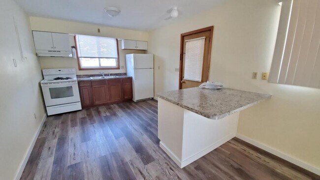 Building Photo - N6094 Cnty Rd SN #2, Onalaska, WI 54650