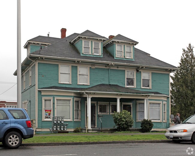Building Photo - Smith Apartments