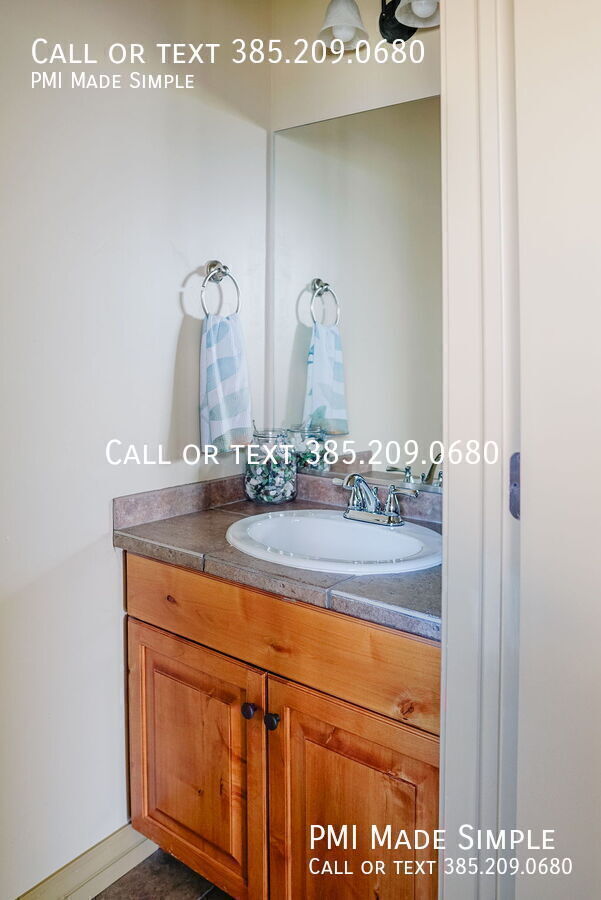 Foto del edificio - 1777 Crimson Oak Dr