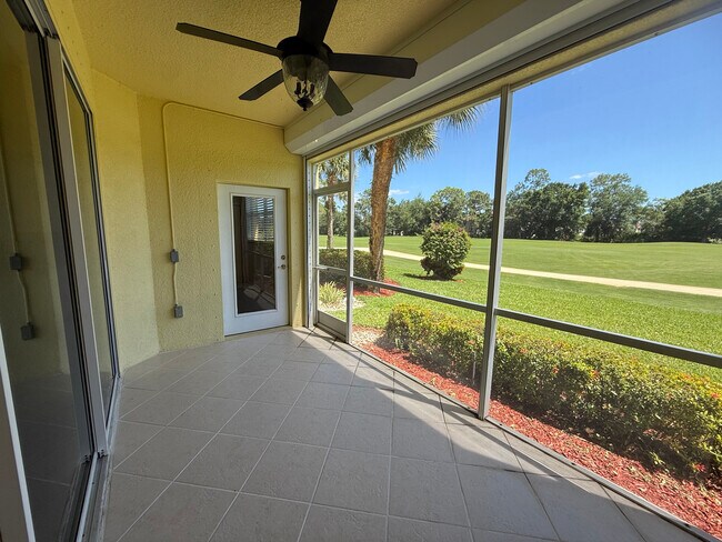 Foto del edificio - 6816 Sterling Greens Pl