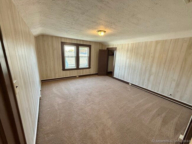 Foto del edificio - 26.5 Bridgeport Ave