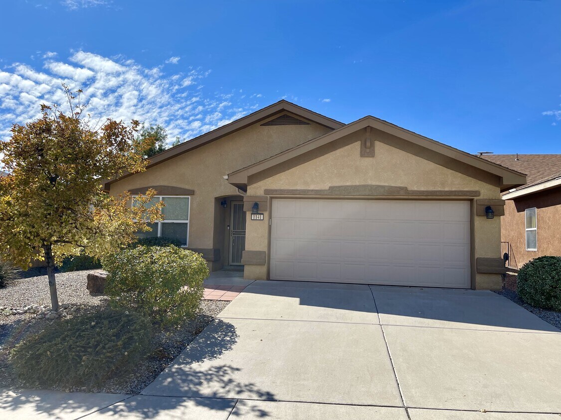1141 Alegria Rd, Los Lunas, NM 87031 House Rental in Los Lunas, NM