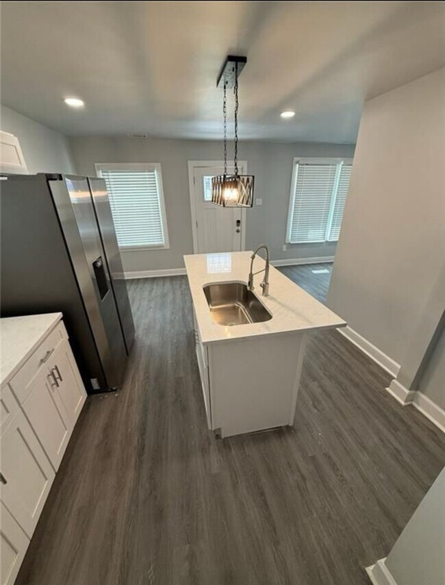 Foto del edificio - 2405 Cross St NW