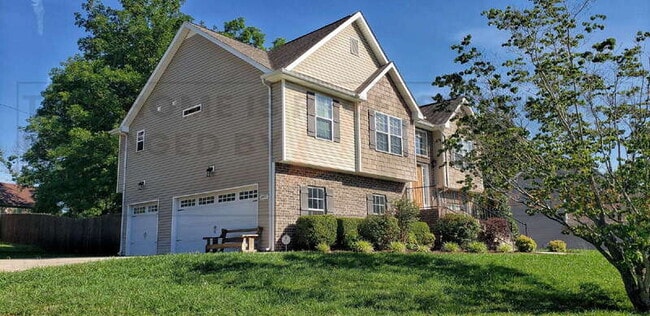 Building Photo - 1487 Trainer Rd