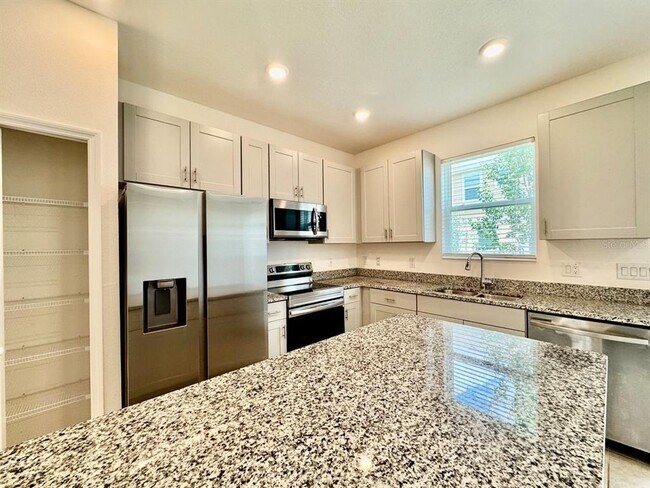 Building Photo - 34209 Rogallo Ln