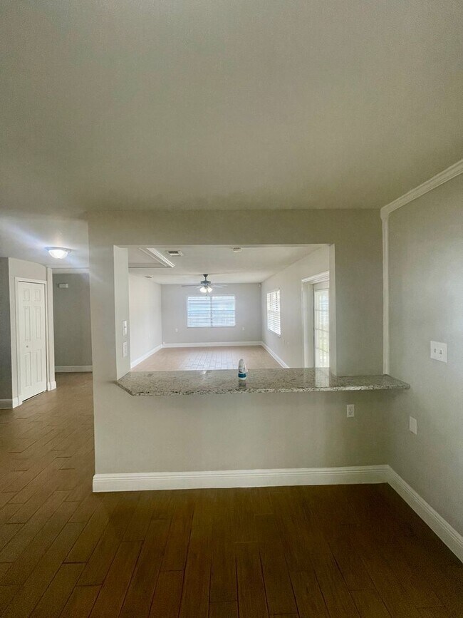 Building Photo - 1111 Galahad Dr