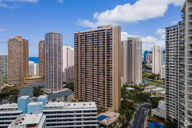 411 Hobron Lane Apartments - 411 Hobron Ln Honolulu, HI | Apartments.com