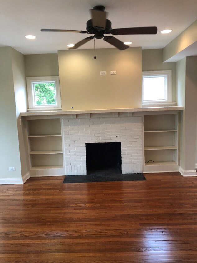 Foto principal - 1839 Darrow Ave