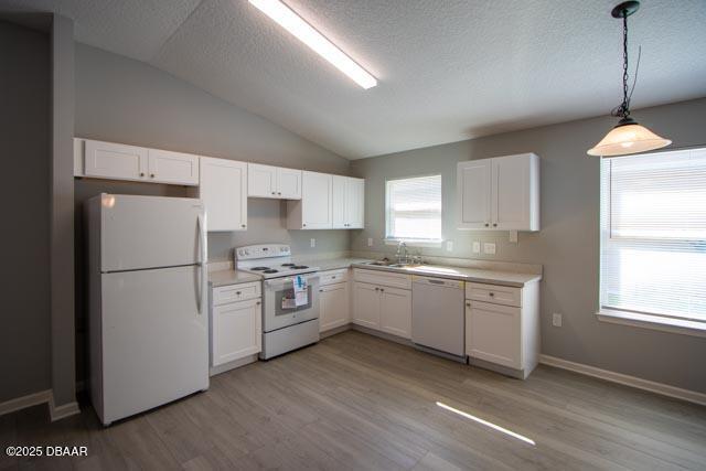 Foto del edificio - 6 Ponderosa Ln