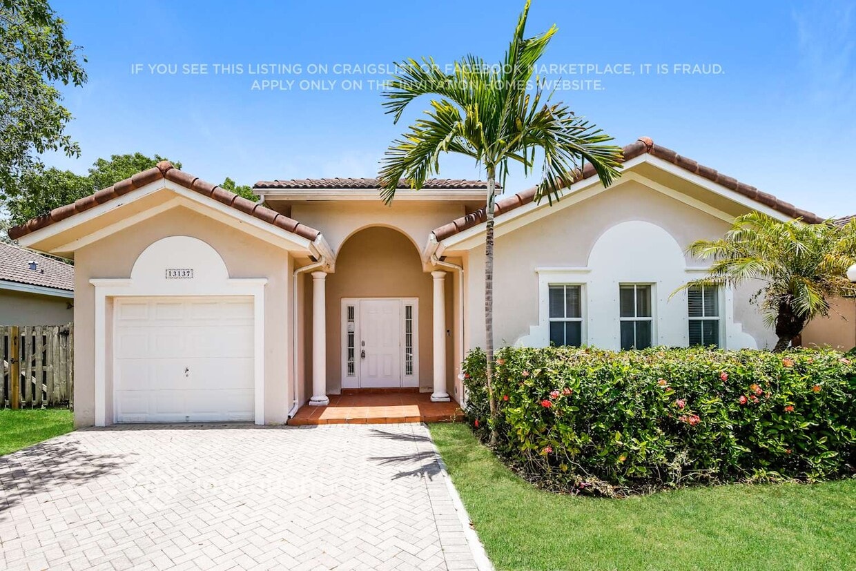 Primary Photo - 13137 SW 143rd Terrace