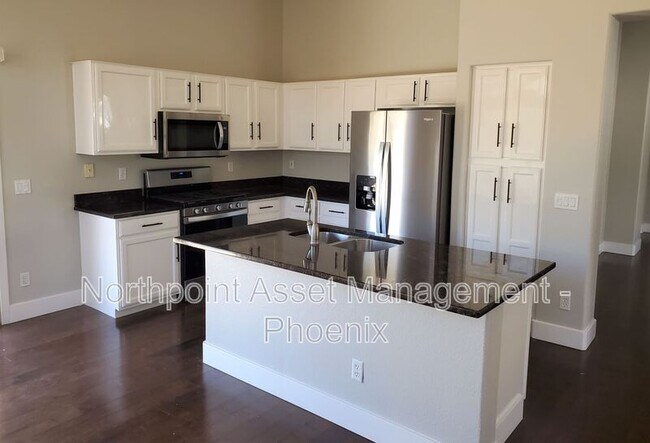 Building Photo - 40743 W Boone Ln