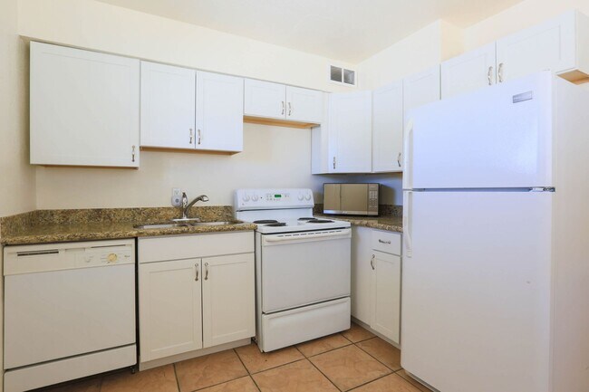 Foto del edificio - 1021 N 28th St