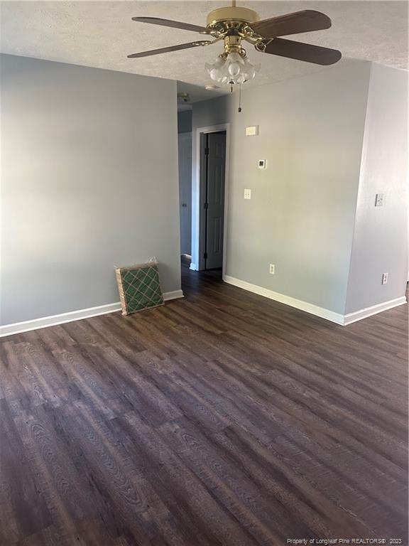 207 Centipede Ln, Raeford, NC 28376 Room for Rent in Raeford, NC