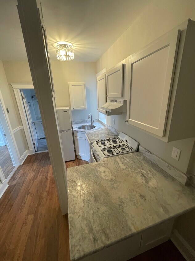 Foto principal - 1165 Commonwealth Ave