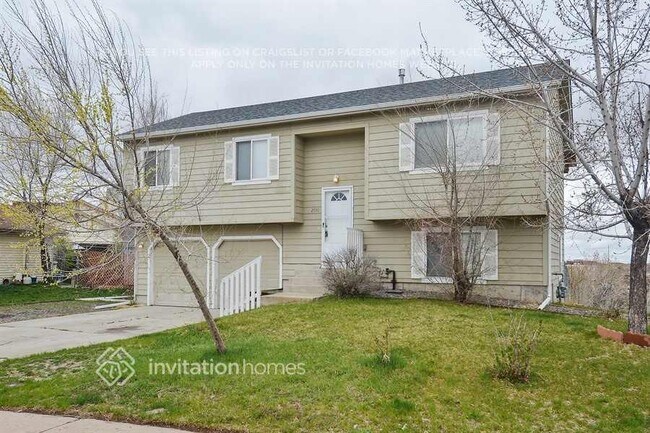 Building Photo - 2590 Fairplay Way