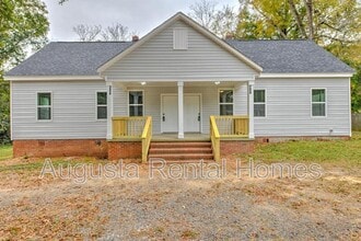 Building Photo - 206 N Hankinson St