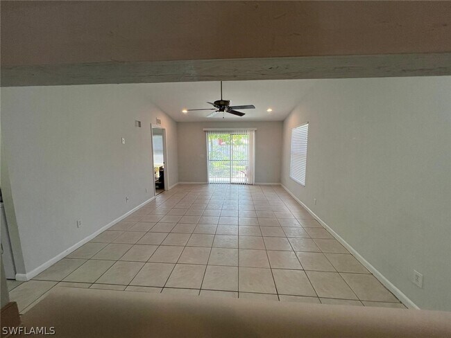 Foto del edificio - 1700 55th Terrace SW