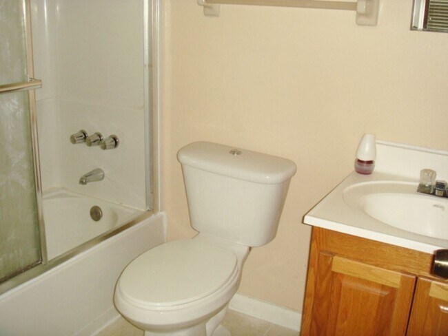 Foto del edificio - 3 br, 2 bath House - 1941 NE 80th St