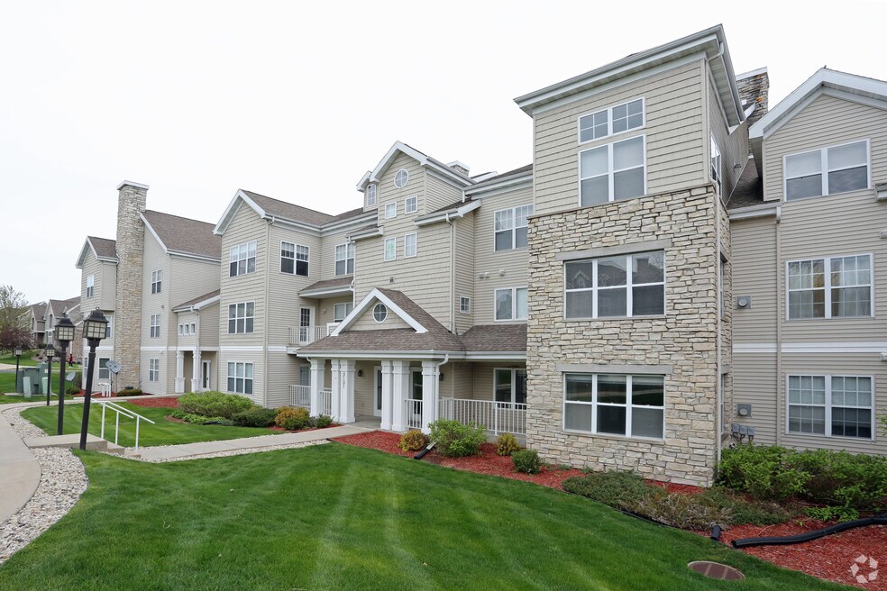 Nantucket Apartments