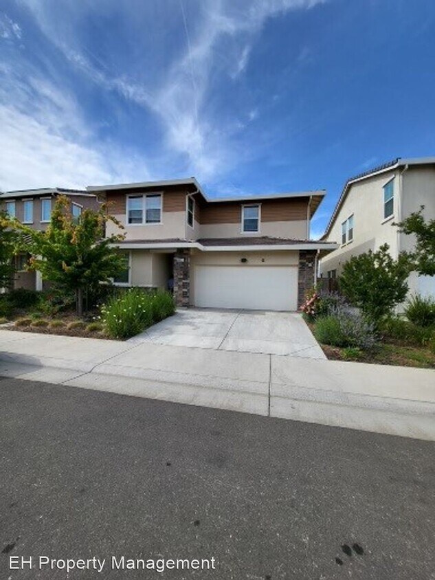 Primary Photo - 4 br, 3 bath House - 9633 Oak Reserve Ln