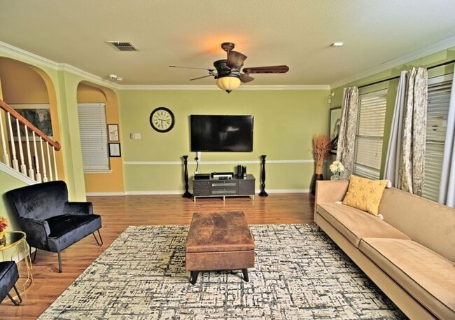 Building Photo - 10015 Cactus Valley