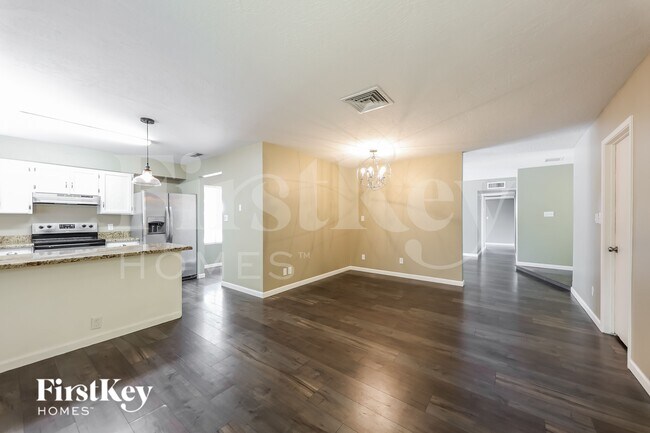 Foto del edificio - 2915 W Danbury Dr