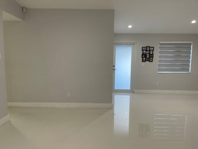 Foto del edificio - 19361 SW 125th Ave
