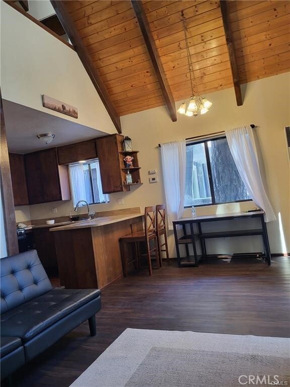 Foto del edificio - 2413 Whispering Pines Dr