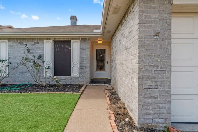 Foto del edificio - 18703 Lippizaner Dr