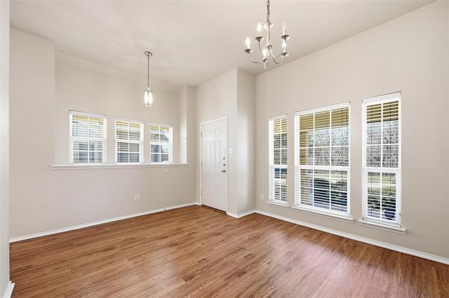 Building Photo - 113 Creekview Dr