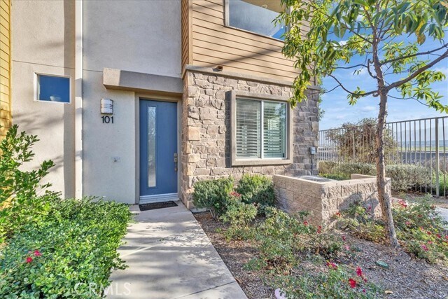 Foto del edificio - 1038 Savi Dr