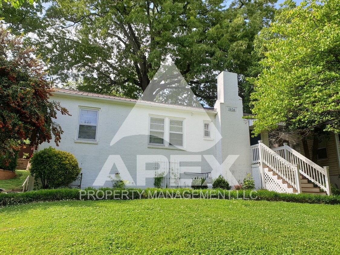 NORTH KNOX - 3 Bd Single Family Brick Ranc... - NORTH KNOX - 3 Bd Single Family Brick Ranc...