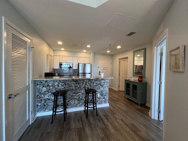 Building Photo - 5000 S Sandestin Blvd