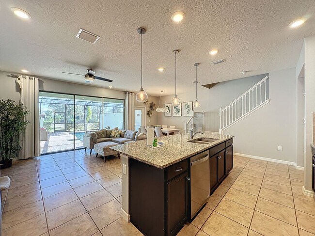 Building Photo - 4626 Terrasonesta Dr