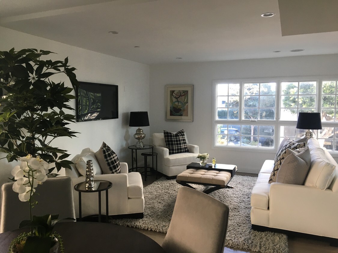 1111 Alta Loma Rd, West Hollywood, CA 90069 Townhome Rentals in West